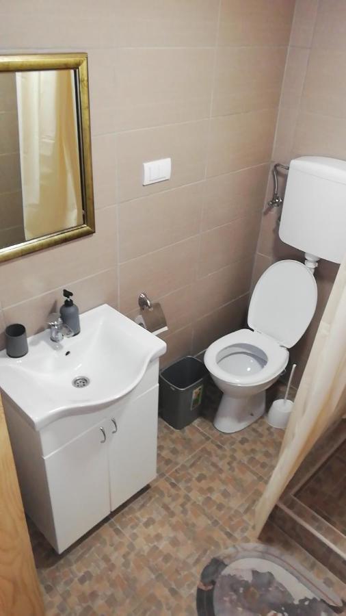 Apartman Romy Pancevo Exterior photo