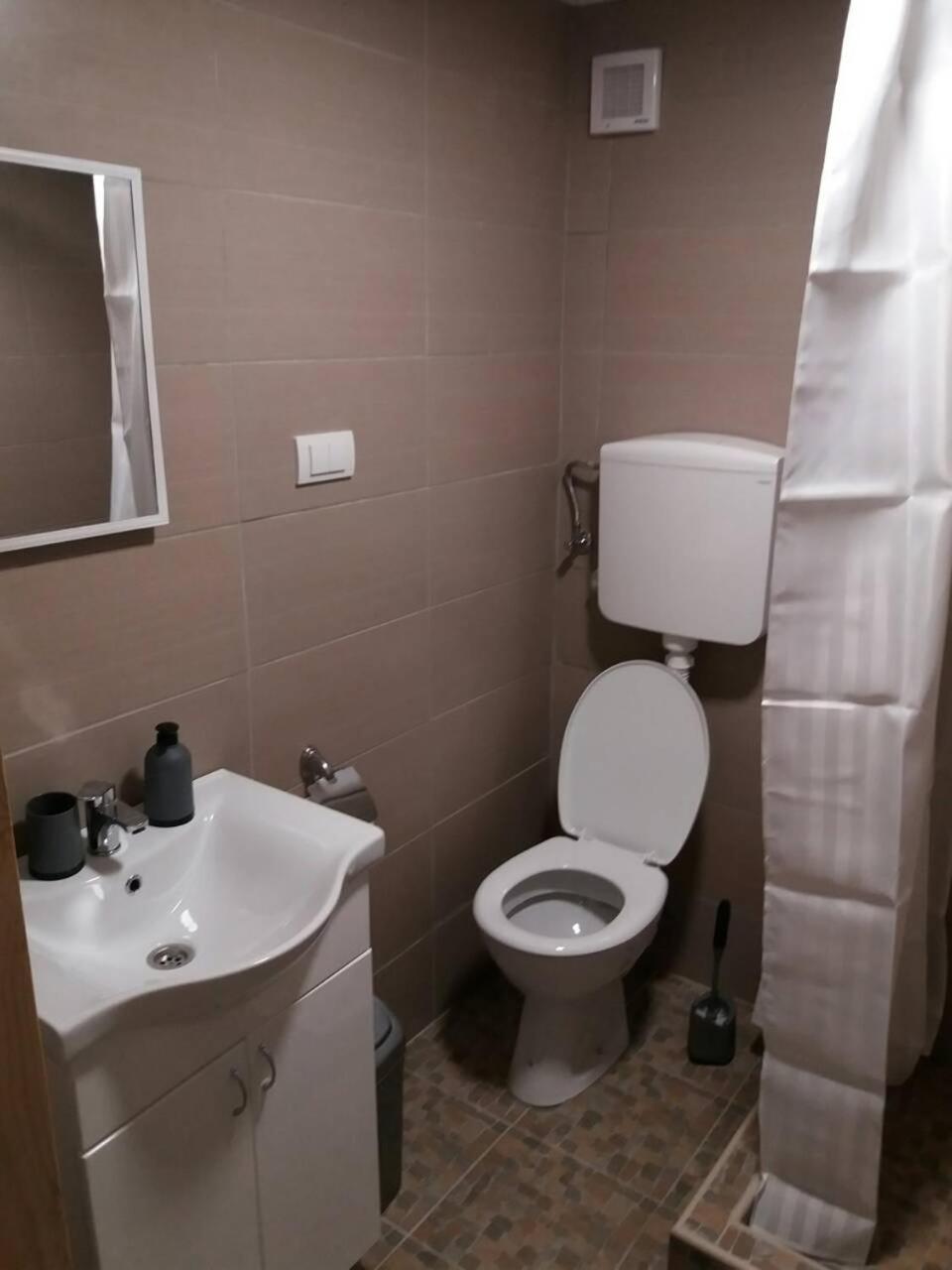Apartman Romy Pancevo Exterior photo